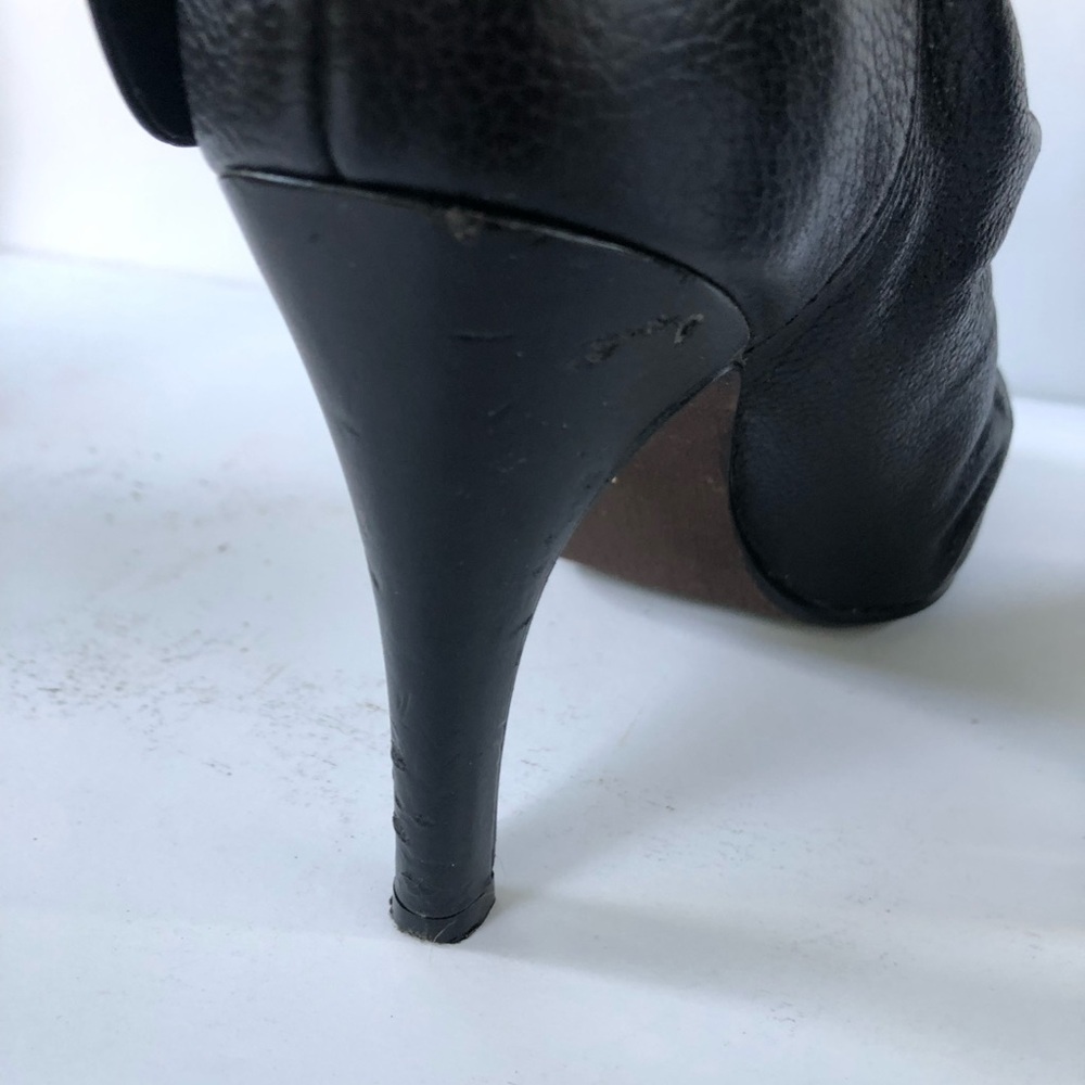 Report Black Booties - Picture 3 of 11